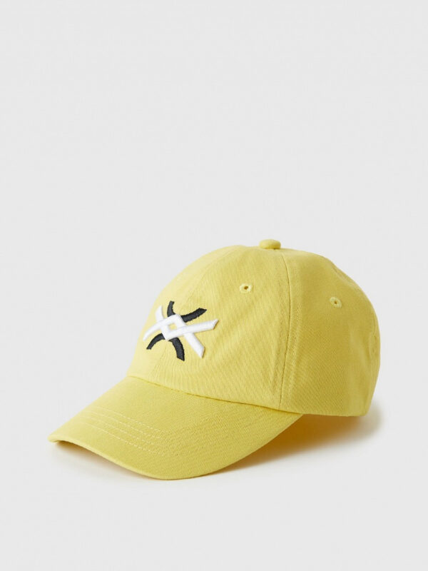 Dečiji kačket  Benetton