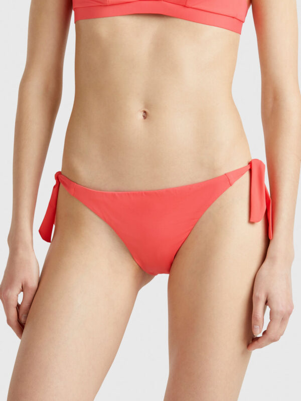 Ženski kupaći kostim donji deo Beneton