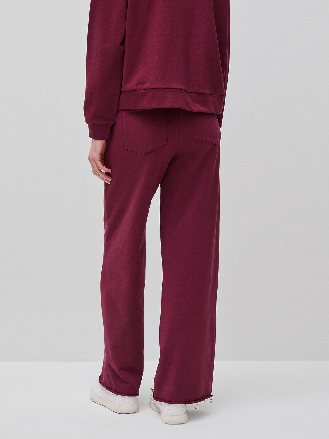 Ženske pantalone Benetton - Slika 2