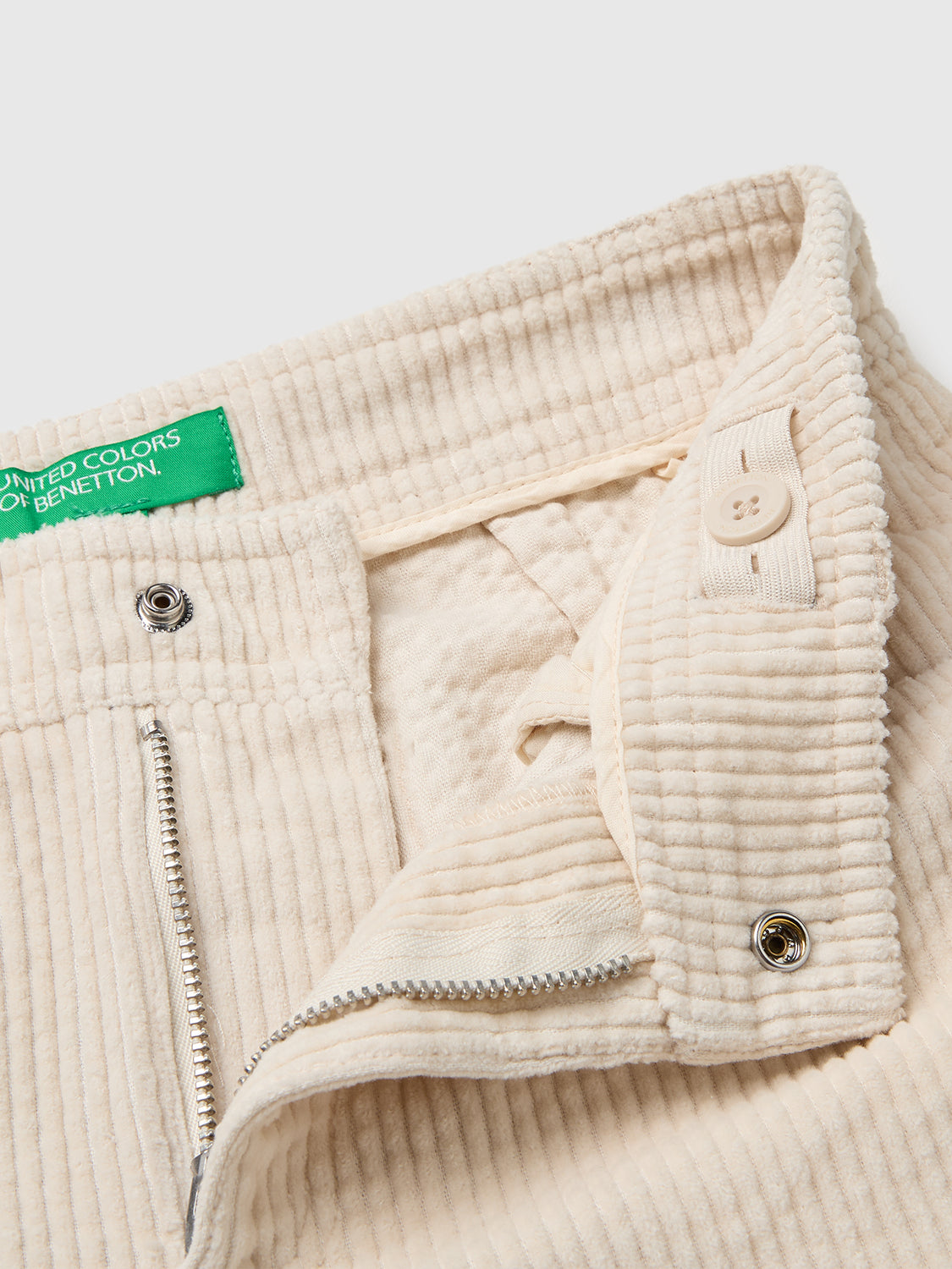 Dečije pantalone Benetton - Slika 3